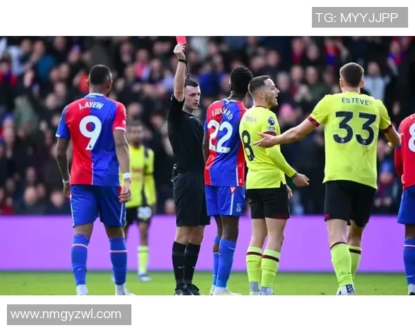 卢顿主场迎战谢周三争夺英冠积分榜关键战役