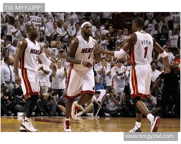 热火三巨头对决湖人传奇时刻回顾与分析