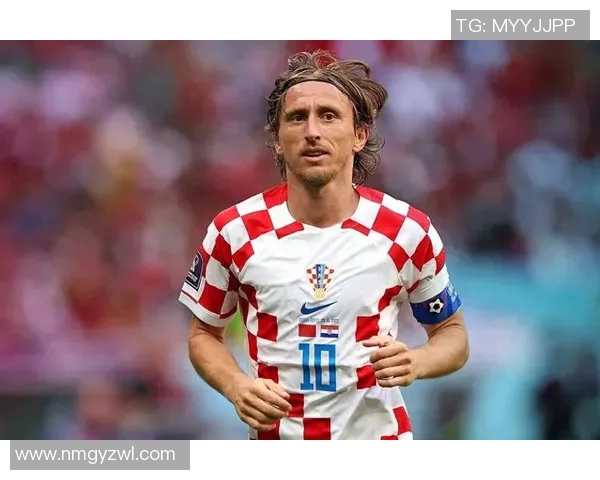 莫德里奇:足球场上的艺术家与战士,如何书写传奇人生 莫德里奇:足球场上的艺术家与战士,如何书写传奇人生