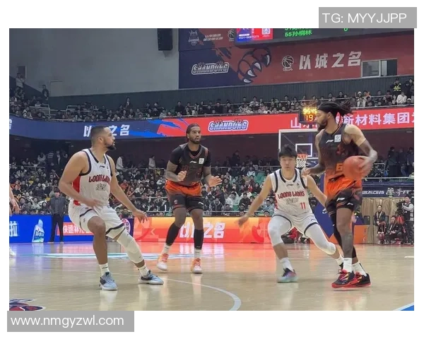 2018年CBA江苏队与山东队激战回顾精彩瞬间与关键时刻分析 2018年CBA江苏队与山东队激战回顾精彩瞬间与关键时刻分析