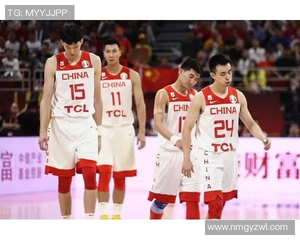 南京篮球队与武汉篮球队赛后复盘分析球员个人能力的对比与表现